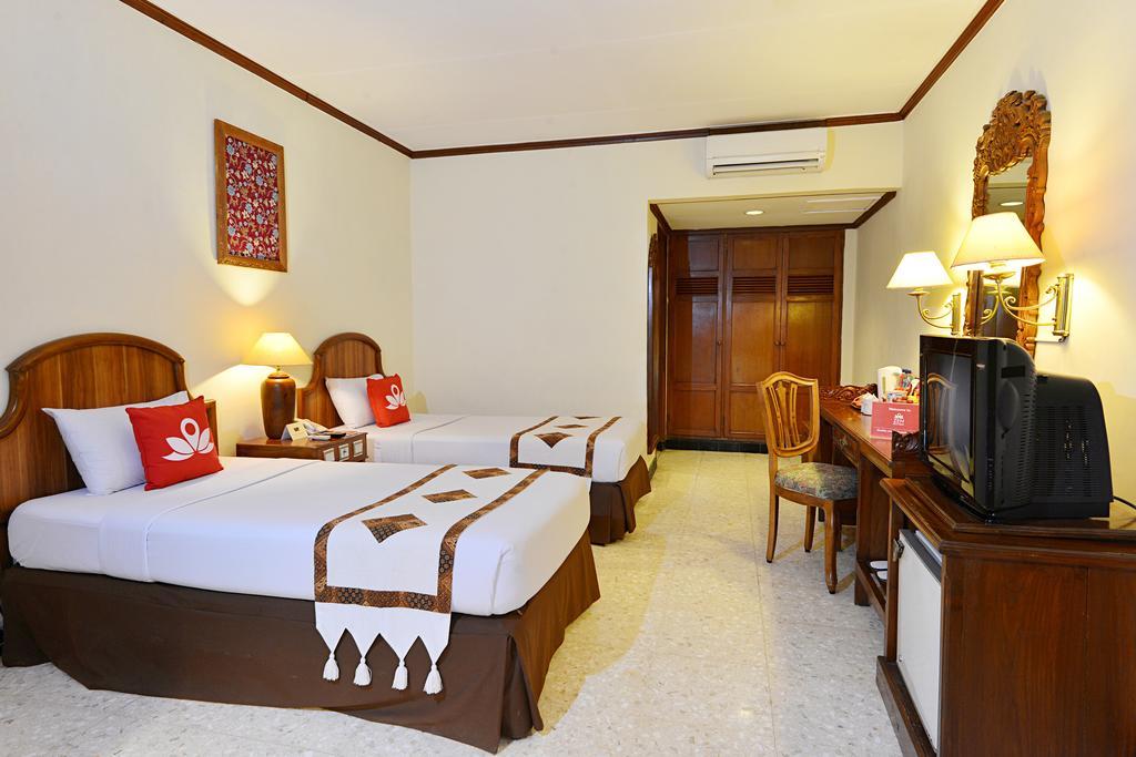 Zen Rooms Jogja Cendrawasih Pakualaman Extérieur photo